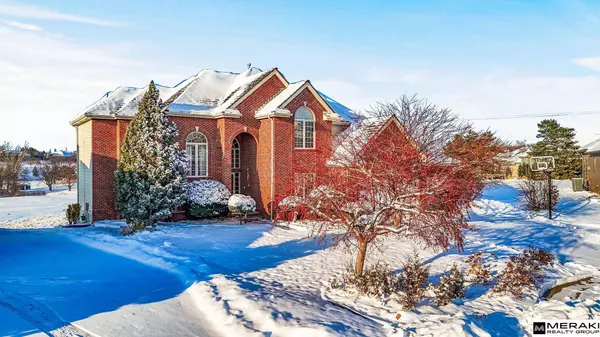 4412 N 195th Circle, Elkhorn, NE 68022