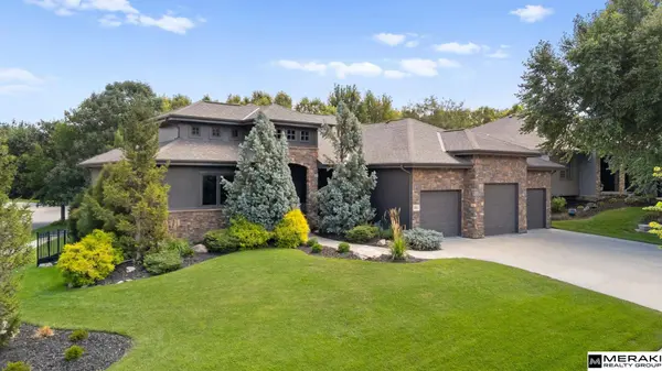 3211 S 184th Terrace, Omaha, NE 68130