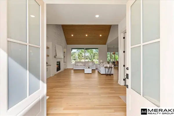 3530 S 220th Street, Elkhorn, NE 68022