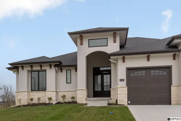 21102 Sherman DR, Elkhorn, NE 68022