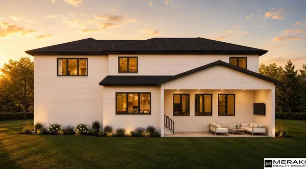 21913 B ST, Elkhorn, NE 68022