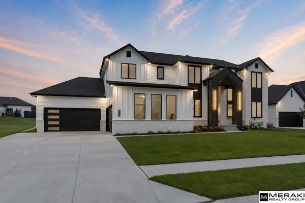 3513 S 221st ST, Elkhorn, NE 68022