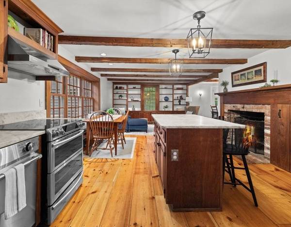 135 Fruit Street, Hopkinton, MA 01748