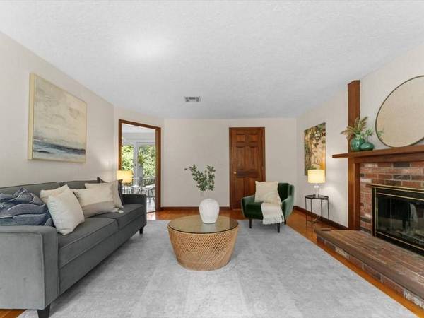 769 Edgell Rd, Framingham, MA 01701