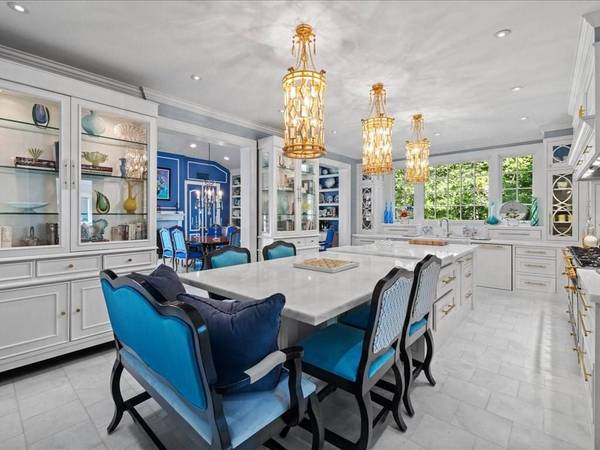 142 Crafts Road, Brookline, MA 02467