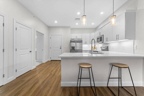 3312 Briarwood Vlg #3312, Clinton, MA 01510