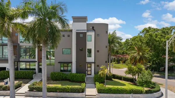 92 W Davis Blvd, Tampa, FL 33606-3535