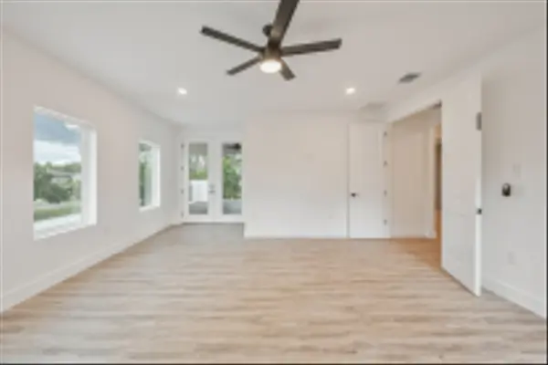 4604 W Euclid Ave, Tampa, FL 33629-8334