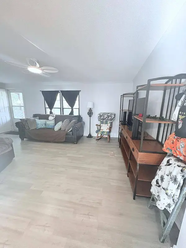 89 Boulder Trail, Pipestem, WV 25979