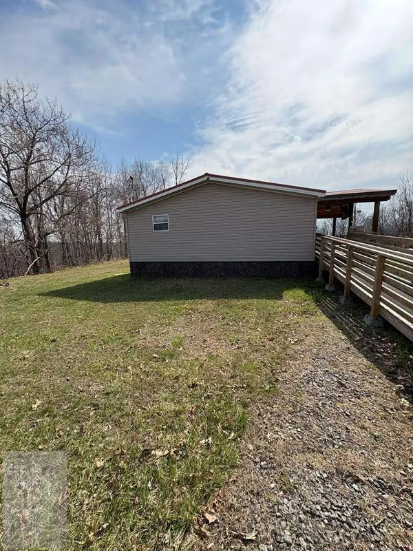 1729 Horton Ridge Road, Swords Creek, VA 24649