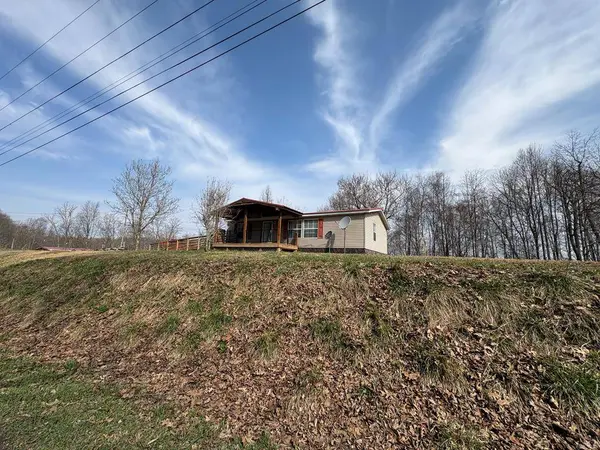 1729 Horton Ridge Road, Swords Creek, VA 24649