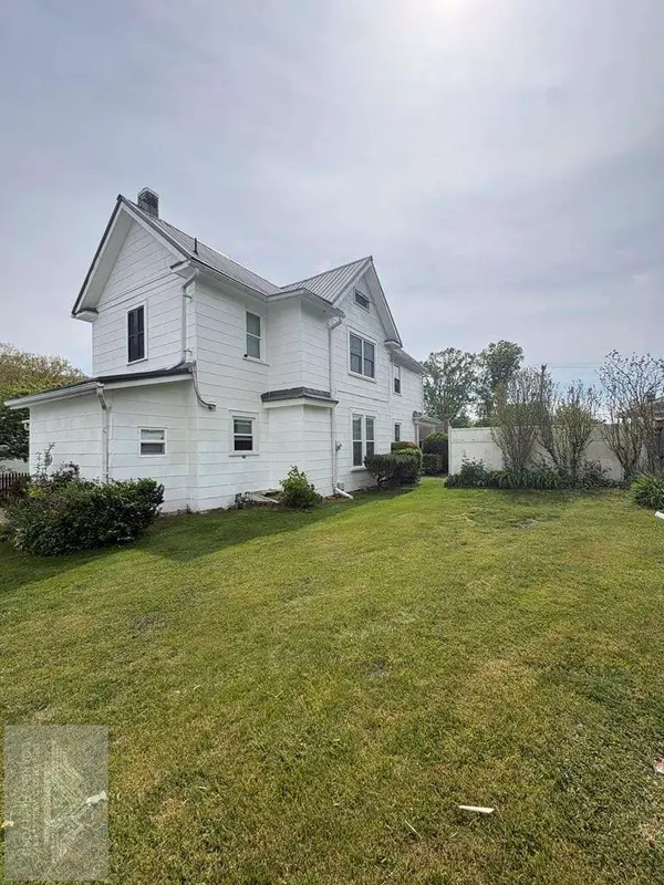 2215 Walton Avenue, Bluefield, WV 24701