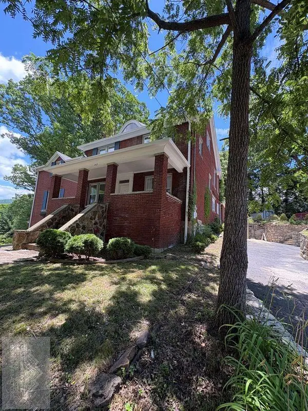 1423 Whitethorn Street, Bluefield, WV 24701