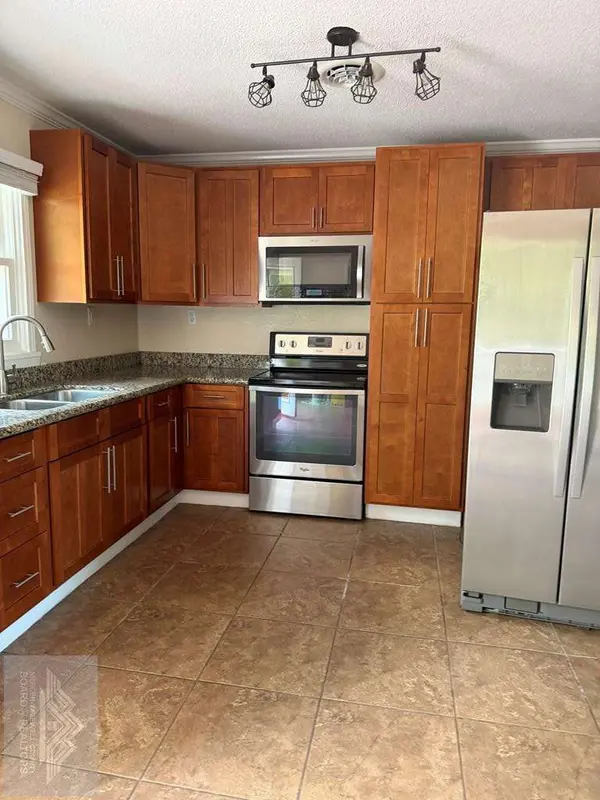 163 Reindeer Place, Princeton, WV 24739