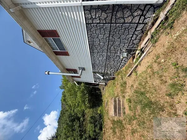 900 Ball Avenue, Mullens, WV 25882
