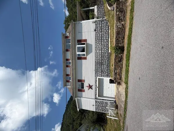 900 Ball Avenue, Mullens, WV 25882