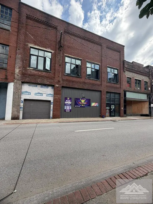 156 Mcdowell Street, Welch, WV 24801