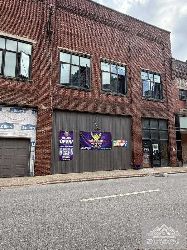 156 Mcdowell Street, Welch, WV 24801
