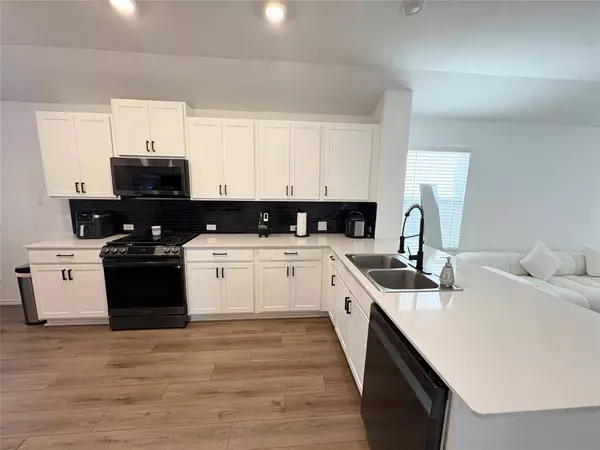 322 Canley LOOP, Hutto, TX 78634