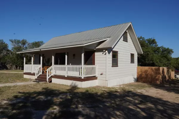 145 Lea LN, Wimberley, TX 78676