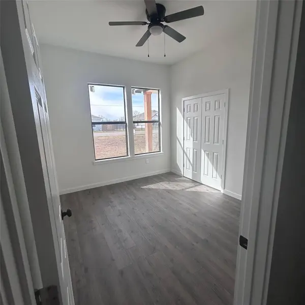 138 Blushing DR, Cedar Creek, TX 78612