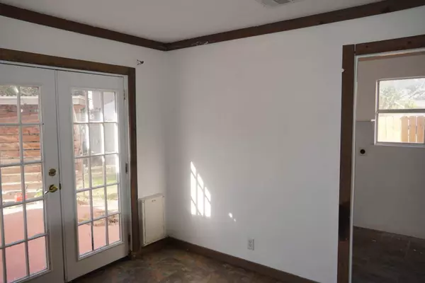 1623 War Horse LN, Round Rock, TX 78664