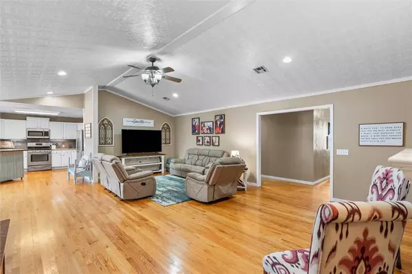 13730 Cozy Corners Rd, Siloam Springs, AR 72761