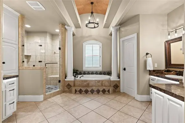 3256 Tanglewood Dr, Springdale, AR 72764