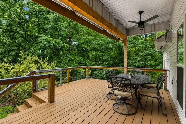 3 S Brent Ln, Bella Vista, AR 72714