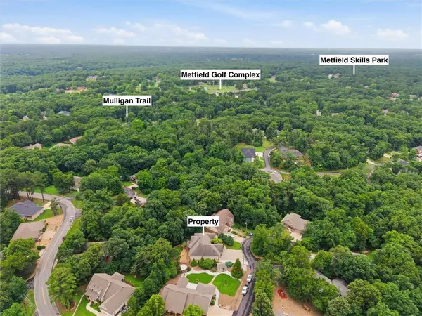 3 S Brent Ln, Bella Vista, AR 72714