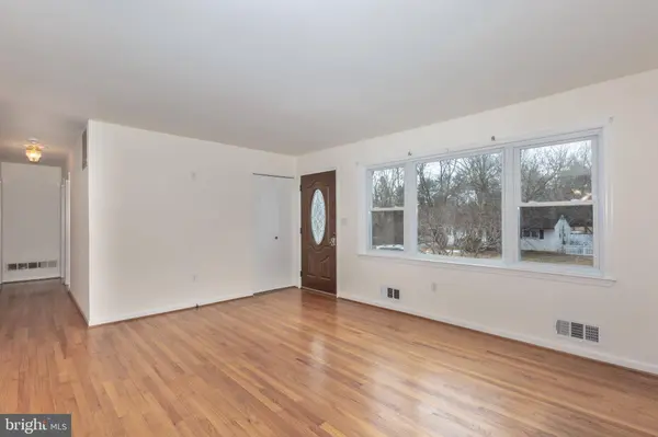 5309 WENDY RD, Sykesville, MD 21784