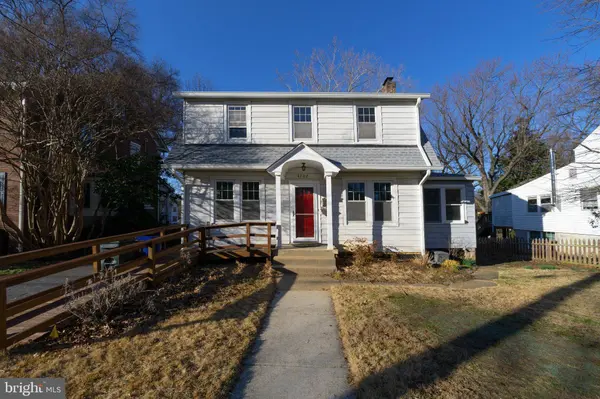 4302 SHERIDAN ST, University Park, MD 20782
