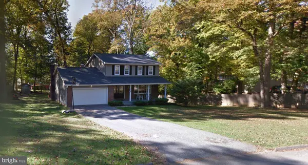 5806 VICTOR DR