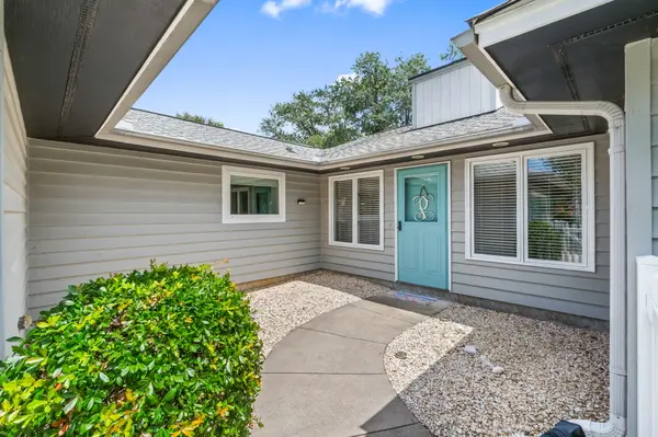 609 Camellia Ln, Sunset Beach, NC 28468-5323