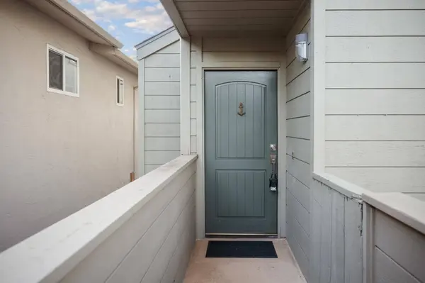 504 Ocean AVE 4, Monterey, CA 93940