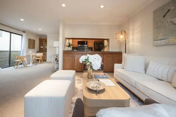 504 Ocean AVE 4, Monterey, CA 93940