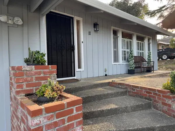 11 Pinehill WAY, Monterey, CA 93940