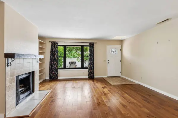1712 Escalona DR, Santa Cruz, CA 95060
