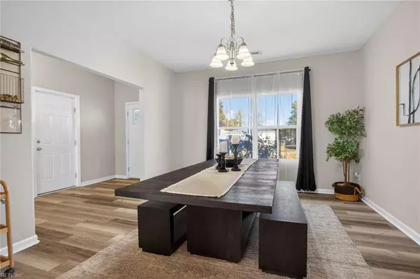 547 Marchant RD, Norfolk, VA 23505