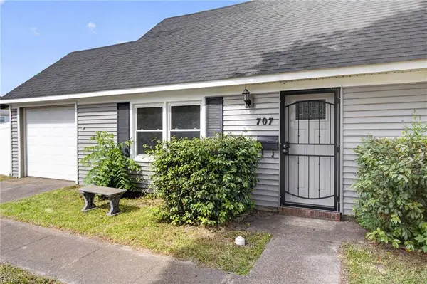 707 Red Mill RD, Norfolk, VA 23502