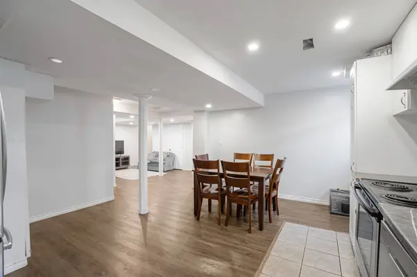 86 Seward CRES, Ajax, ON L1Z 1Y9