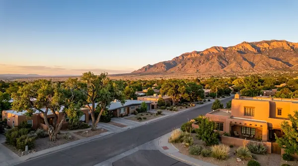 What It Is Really Like to Live in Albuquerque, New Mexico