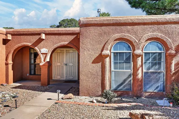 11715 Arroyo De Vista NE, Albuquerque, NM 87111