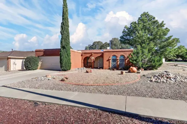 11715 Arroyo De Vista NE, Albuquerque, NM 87111