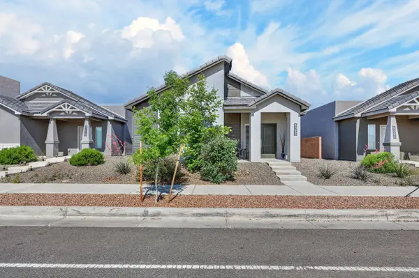 6025 Strand LOOP SE, Albuquerque, NM 87105