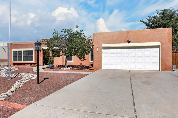 916 Player LOOP SE, Rio Rancho, NM 87124