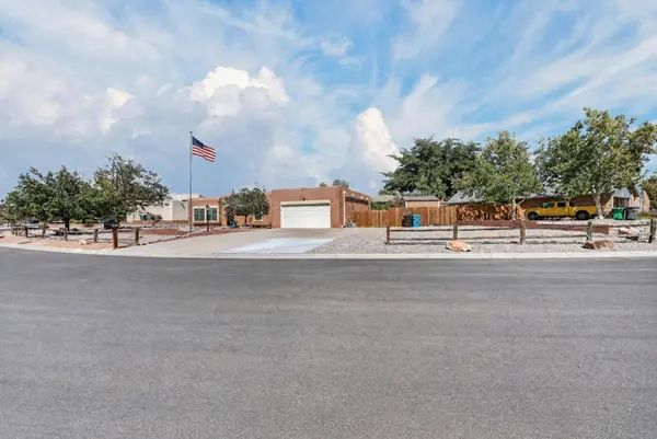 916 Player LOOP SE, Rio Rancho, NM 87124