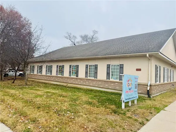 307 S Jefferson ST, Kearney, MO 64060