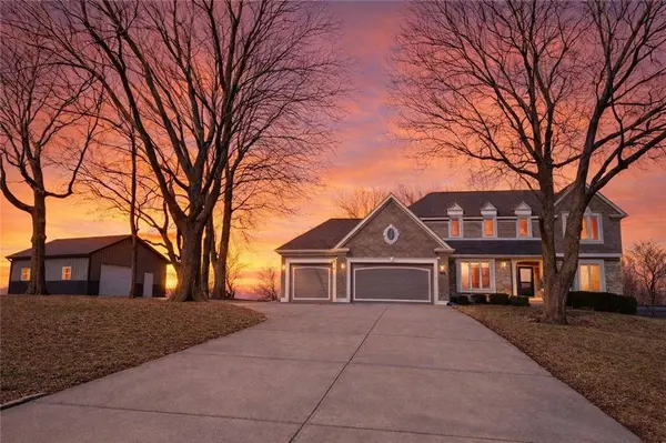 16404 NE 127th ST, Kearney, MO 64060