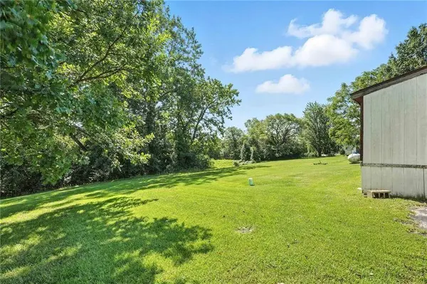 7129 SE Cannon Ball RD, Holt, MO 64048